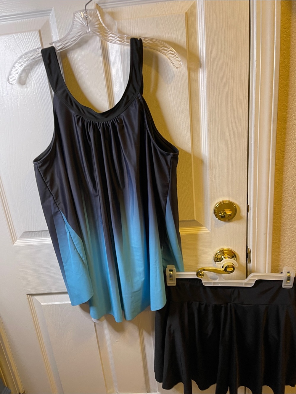 Light In The Box Black to Aqua Ombre Swim Tankini Top with Skirted Bottom